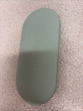 else Gray Hard-Shell Eyeglass Case